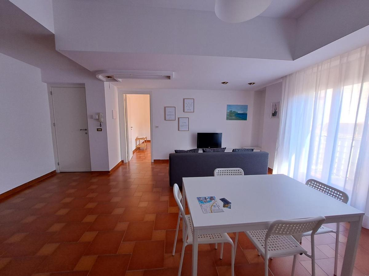 Casavacanze Nel Blu Scirocco Isola delle Femmine Exteriör bild
